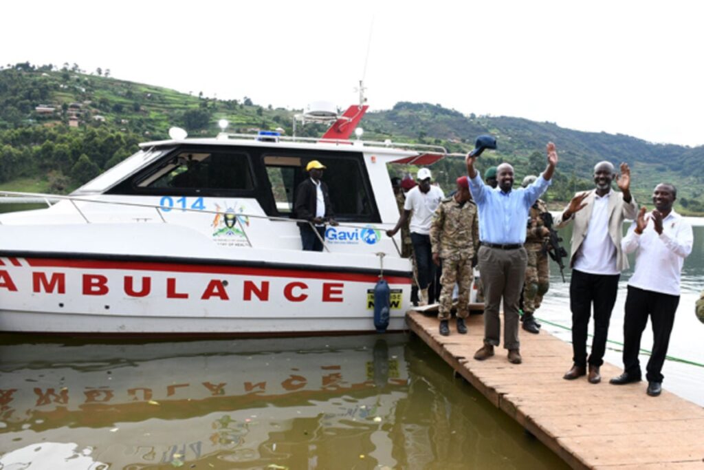 Gen. Muhoozi Kainerugaba unvailing the boat Ambulance at Lake Bunyonyi in Kabale district
